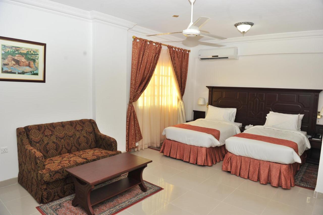Manam Sohar Sohar
